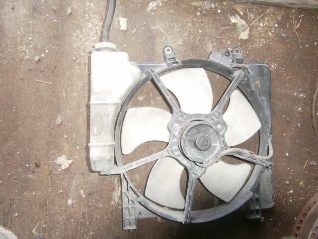 Диффузор радиатора Хонда Джаз в Железногорск-Илимском 24008